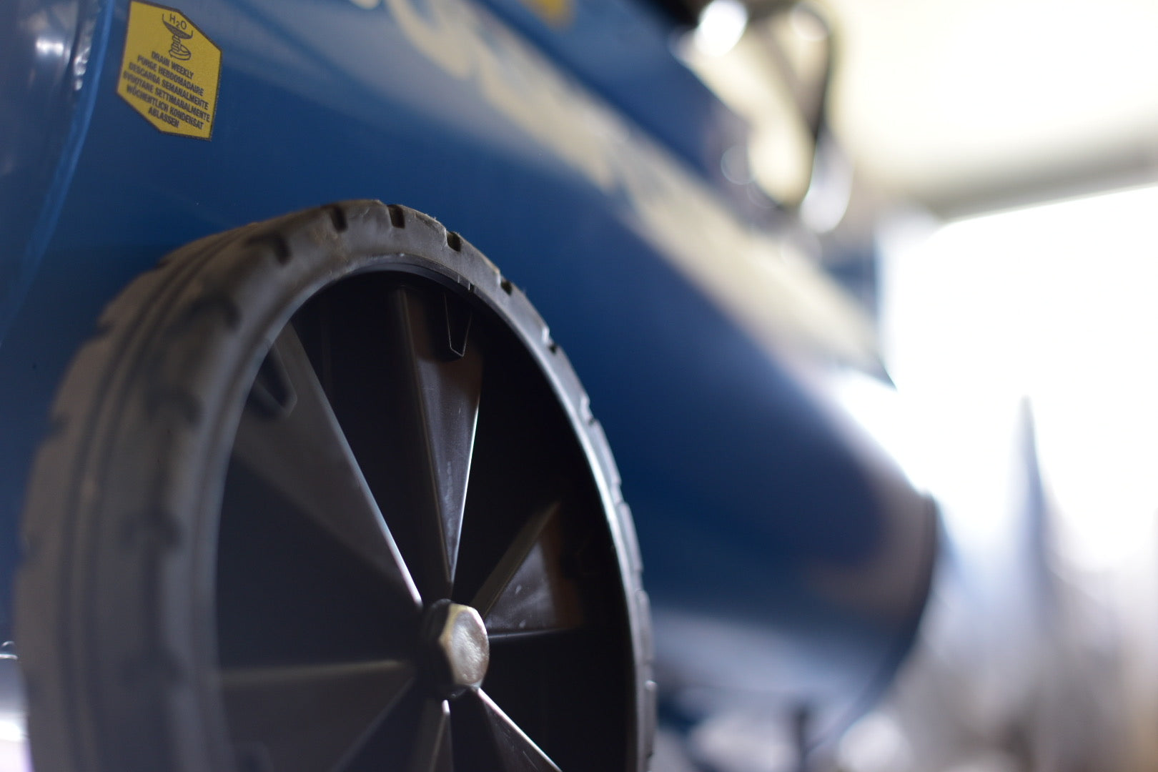 Bulworker Spirit 3270 piston compressor 270 λίτρων, 3HP, μονοφασικός, Made in Italy